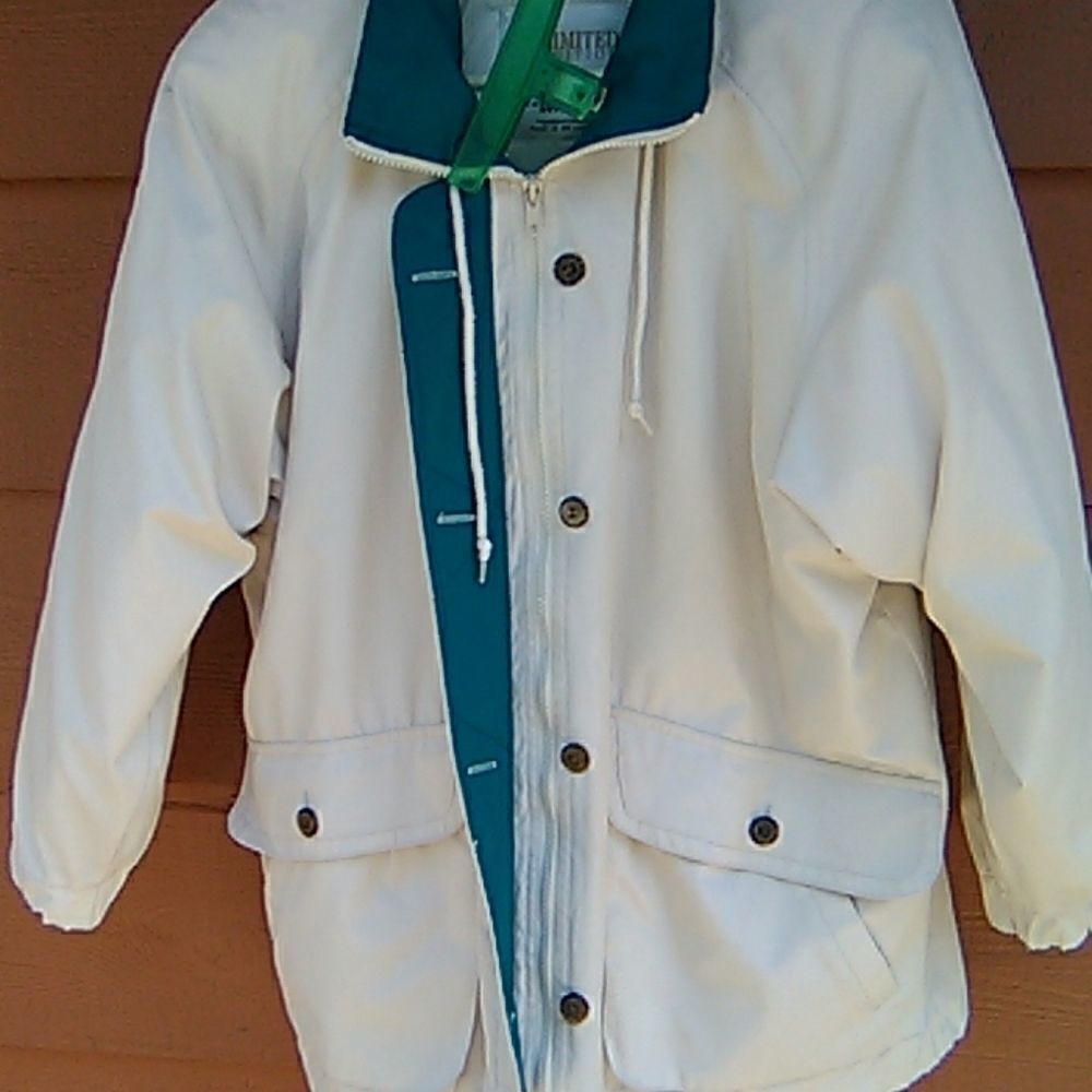 London Fog Jacket - Picture 3 of 8